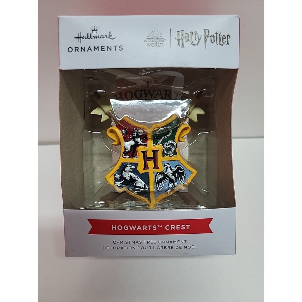 Hallmark Christmas Tree Ornament   Harry  Potter‎ Hogwarts Crest New